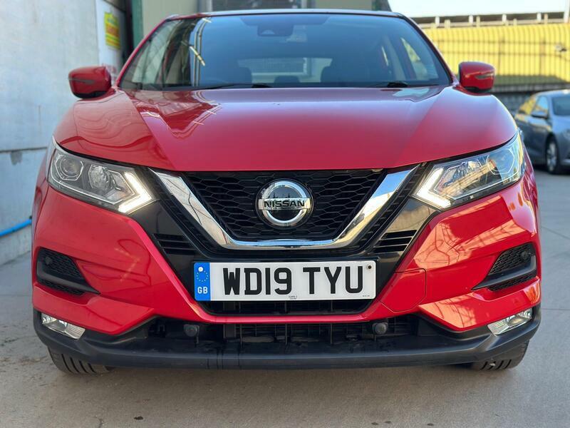 Nissan Qashqai 1.3 Dig-t Acenta Premium Euro 6 Ss WD19TYU #3