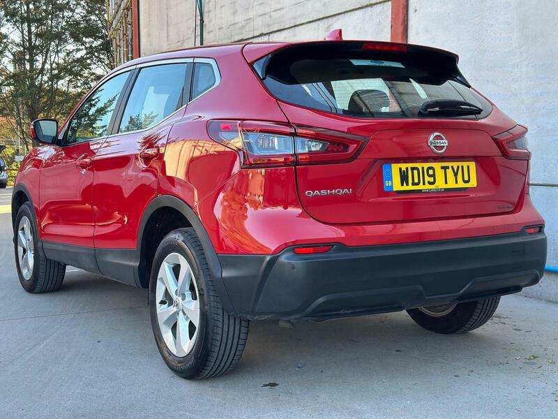 Nissan Qashqai 1.3 Dig-t Acenta Premium Euro 6 Ss WD19TYU #5