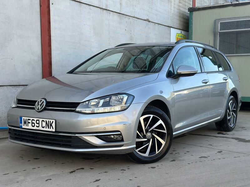 Volkswagen Golf 1.0 Tsi Match Euro 6 Ss MF69CNK #4
