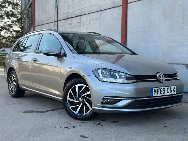 Volkswagen Golf 1.0 Tsi Match Euro 6 Ss MF69CNK #2