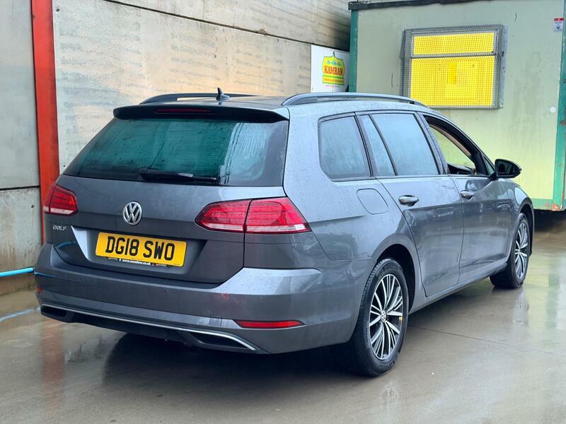 Volkswagen Golf 1.6 Tdi Se Nav Dsg Euro 6 Ss DG18SWO  #4