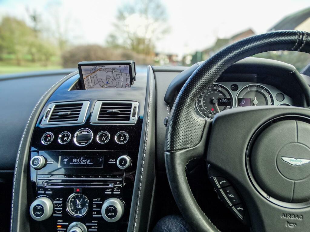Aston Martin DB9  Black #8