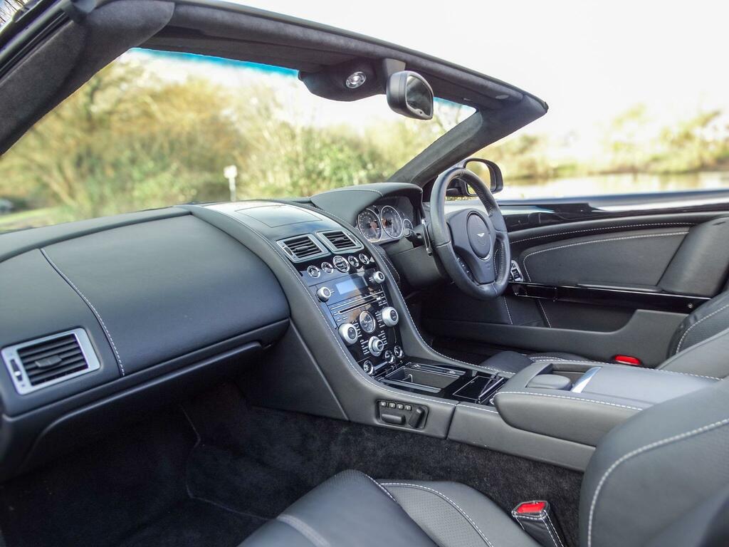 Aston Martin DB9  Black #11