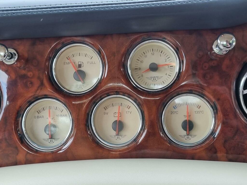 Bentley Arnage Red Label Lwb #16