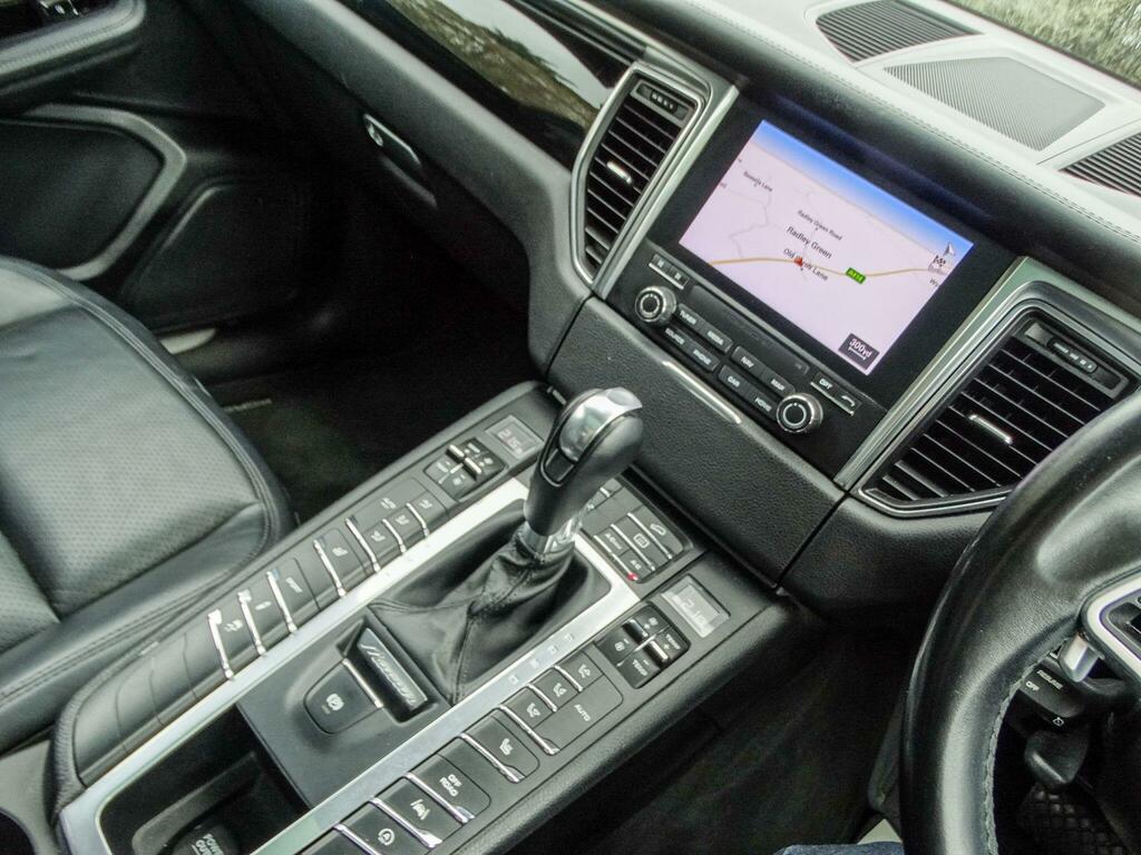Porsche Macan Diesel GY67RYF #6