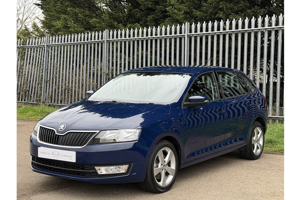 Skoda Rapid Spaceback Tsi Se Tech Blue #5