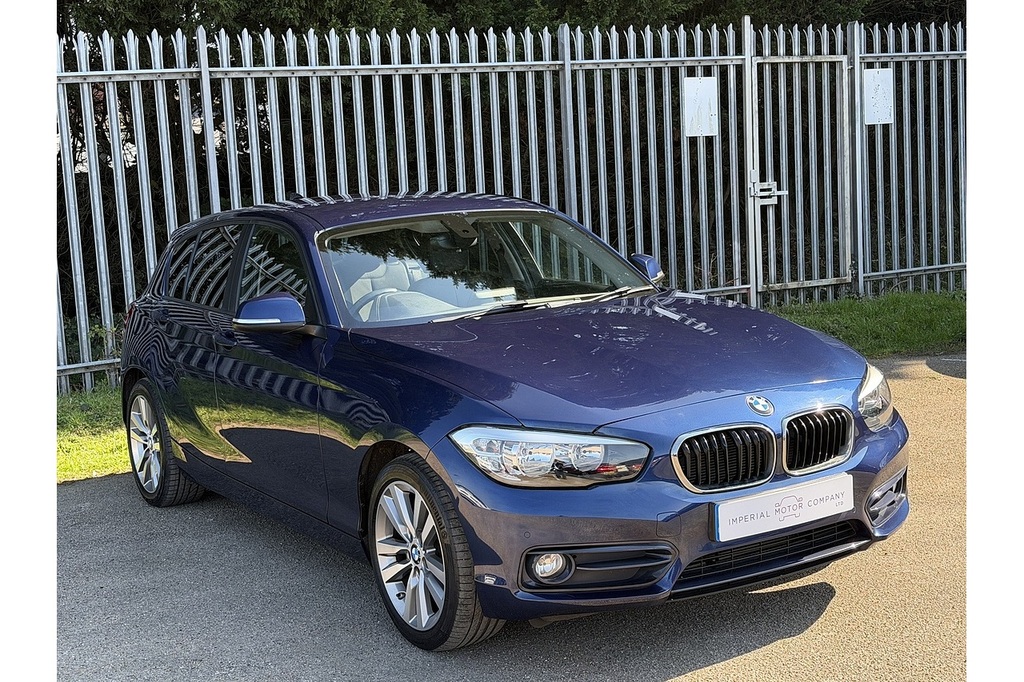 BMW 1 Series 116D Sport Blue #4