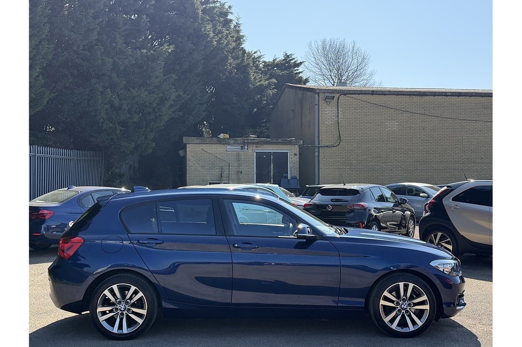 BMW 1 Series 116D Sport Blue #6