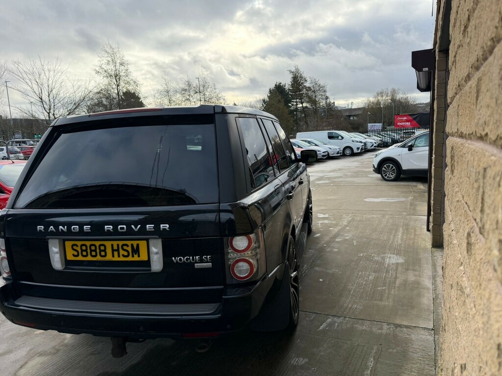 Land Rover Range Rover Suv 3.6 Td V8 Vogue Se 2009 Black #4