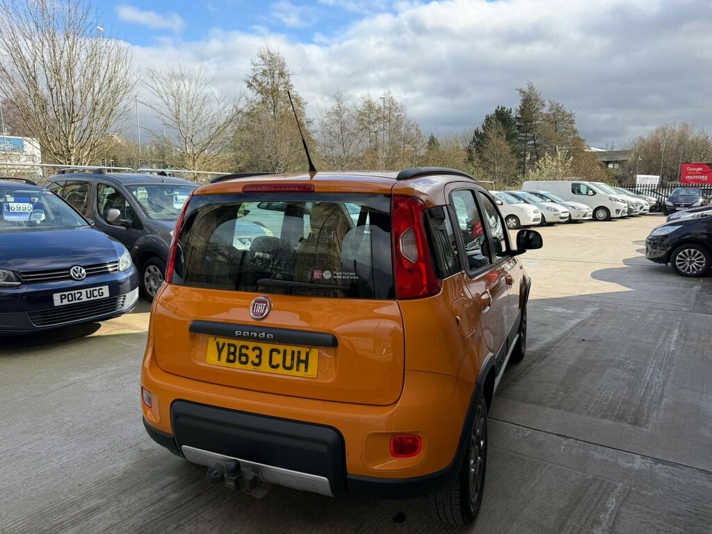 Fiat Panda Hatchback 1.3 Panda 4X4 1.3 Multijet 75 Bhp 4X4 2 YB63CUH Red #2