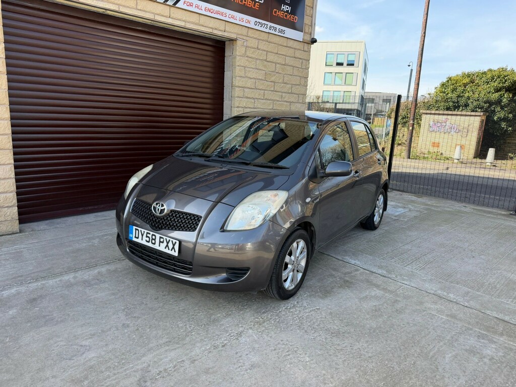 Toyota Yaris Hatchback 1.4 D-4d Tr 2008 Grey