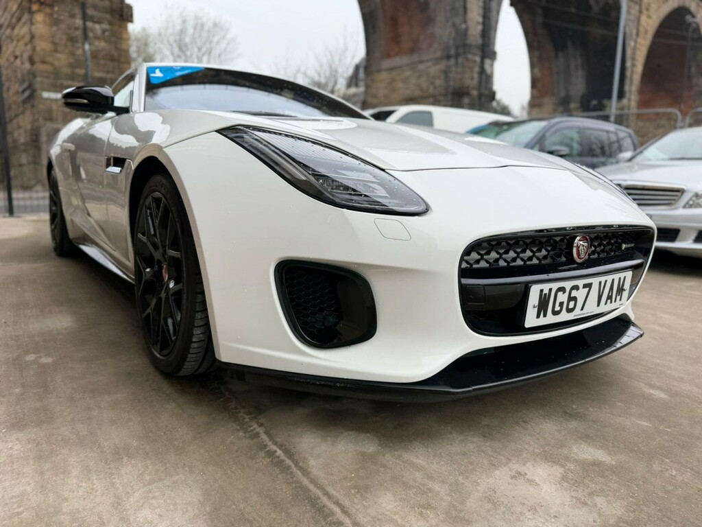 Jaguar F-Type Coupe 3.0 V6 R-dynamic 2017 White