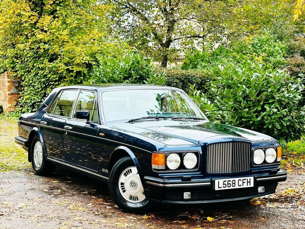 Bentley Brooklands 6.8 4dr Blue