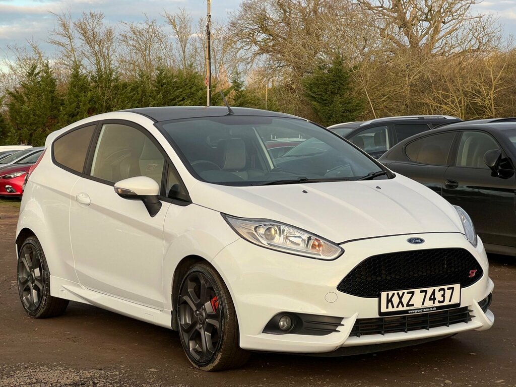 Ford Fiesta 1.6T Ecoboost St-2 Euro 6 White