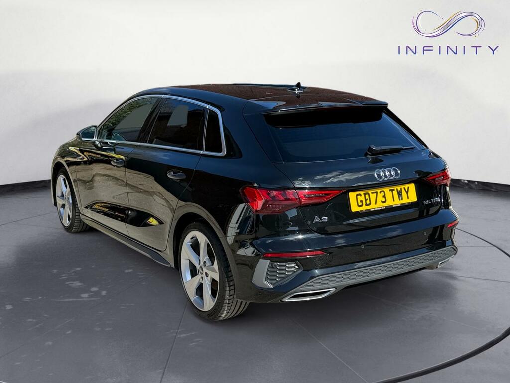 Audi A3 1.5 Tfsi 35 S Line Sportback S Tronic E Black #4