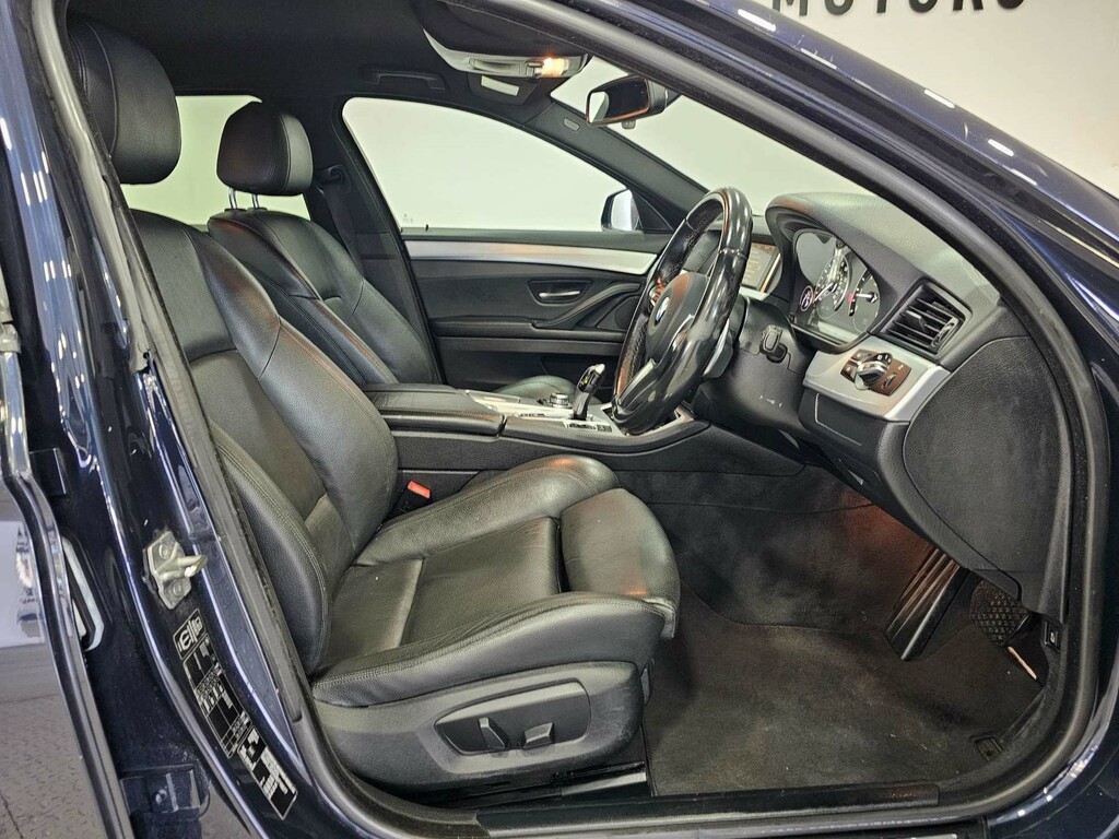 BMW 5 Series 520D M Sport YH14WCL  #5