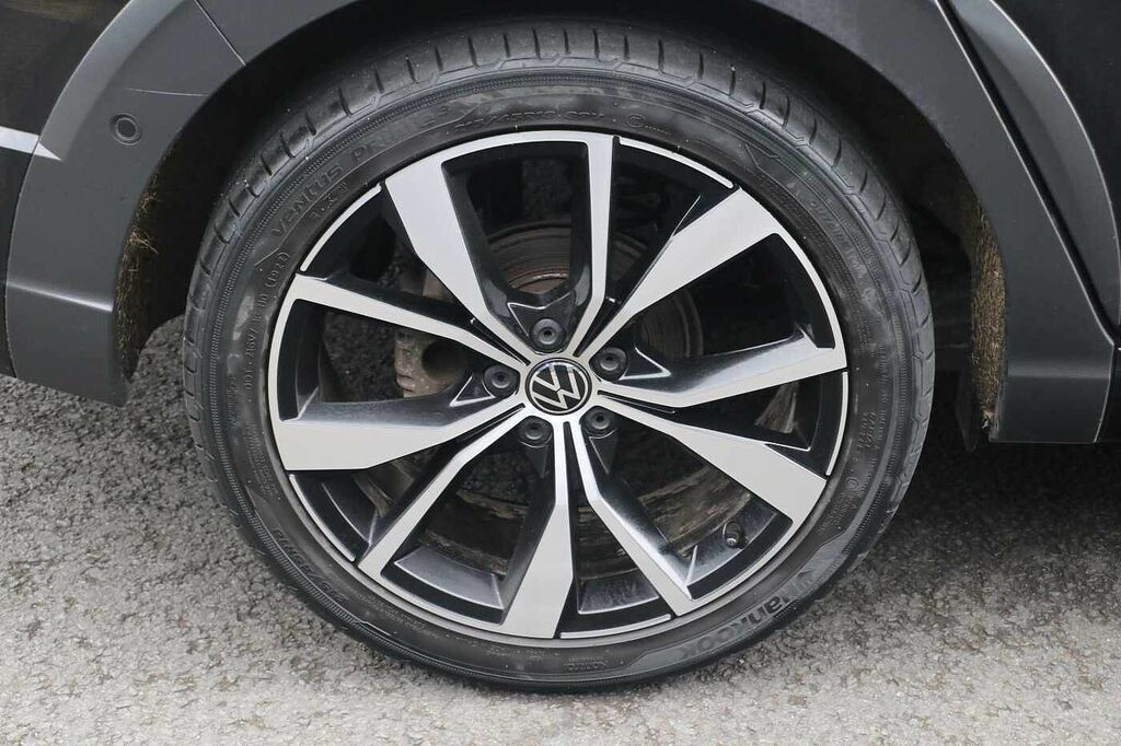 Volkswagen Taigo 1.0 Tsi 110 R-line SA23LXL Black #5