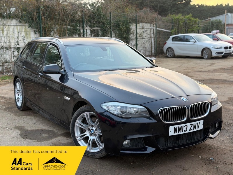 BMW 5 Series 2.0 520D M Sport WM13ZWV Black #2