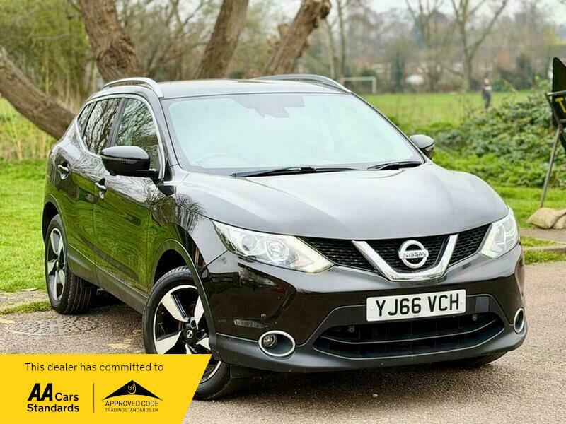 Nissan Qashqai 1.5 Dci N-connecta Suv YJ66VCH Black #4