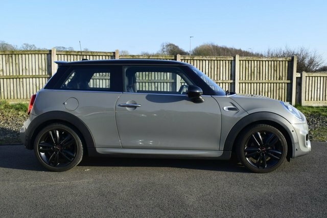 Mini Hatch 1.5 Cooper Sport Hatchback Euro CA19YVS Grey #5