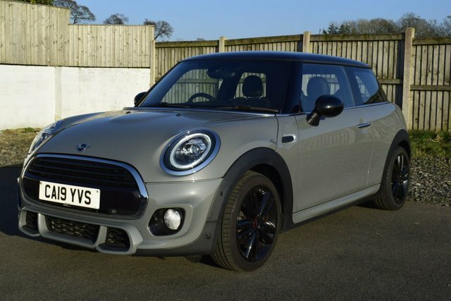 Mini Hatch 1.5 Cooper Sport Hatchback Euro CA19YVS Grey #3