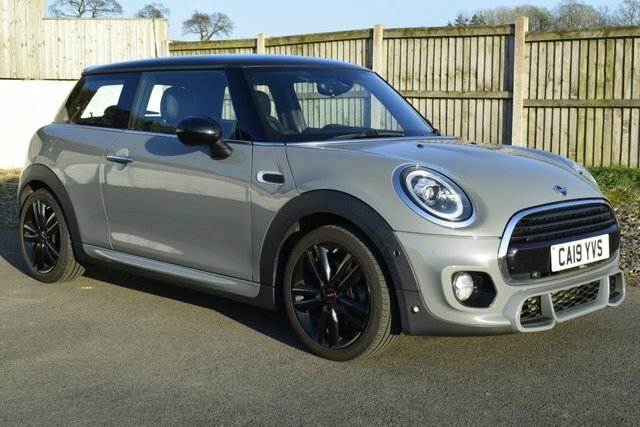 Mini Hatch 1.5 Cooper Sport Hatchback Euro CA19YVS Grey #4