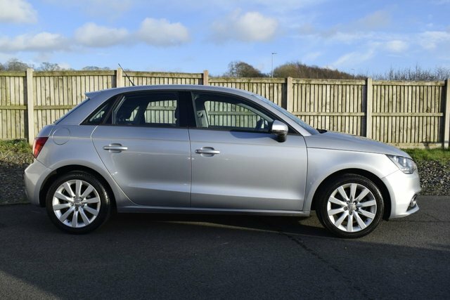 Audi A1 1.4 Tfsi Sport Sportback Euro 5 PX64WZK Silver #5