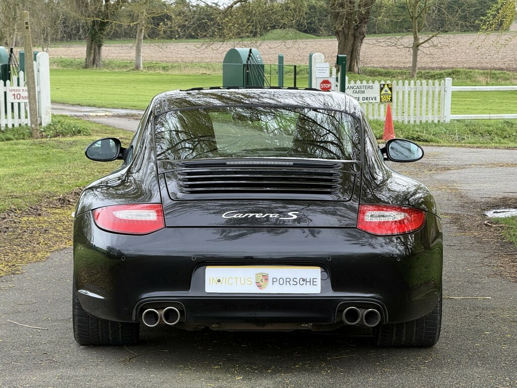 Porsche 911 3.8 997 Carrera S YC59HWV Black #4