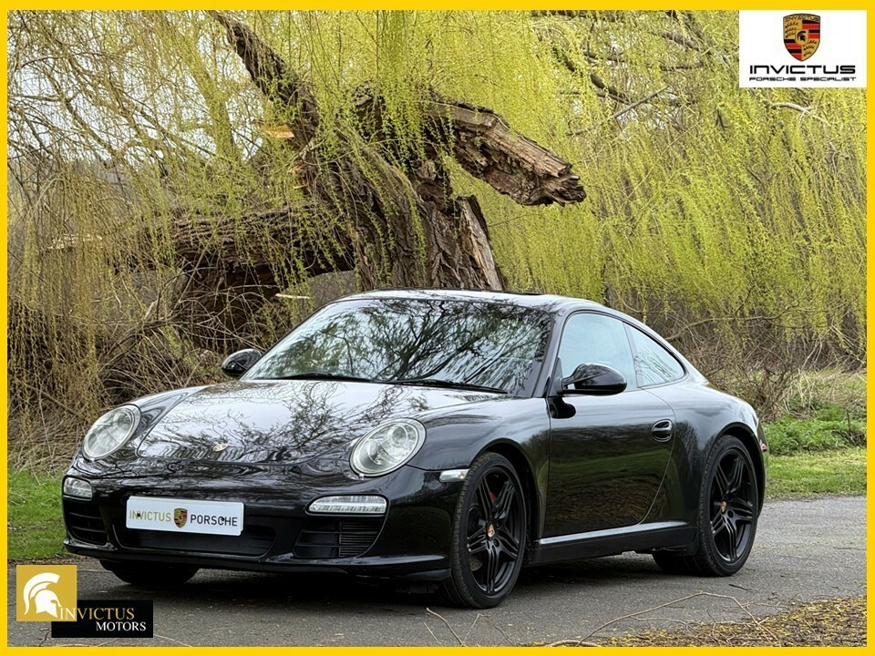 Porsche 911 3.8 997 Carrera S Black