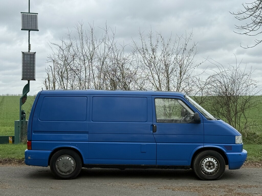 Volkswagen Transporter 1.9 Td Special 800 P334KPU Blue #4