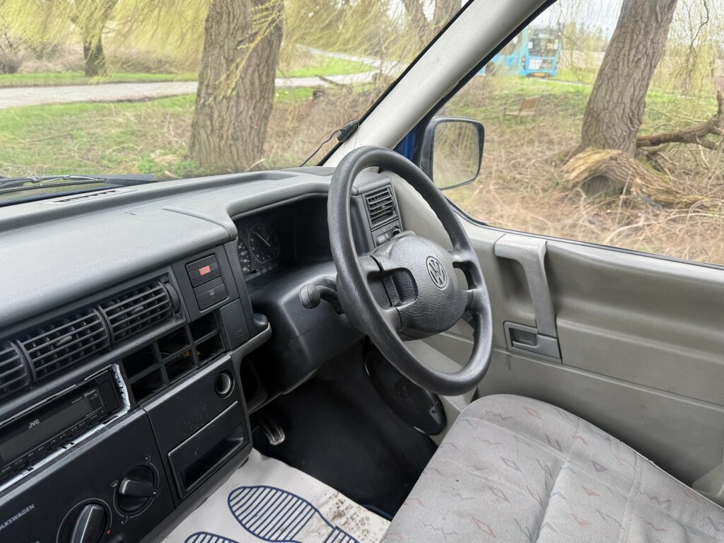 Volkswagen Transporter 1200 Cvn Cc Swb 2.0 White #33