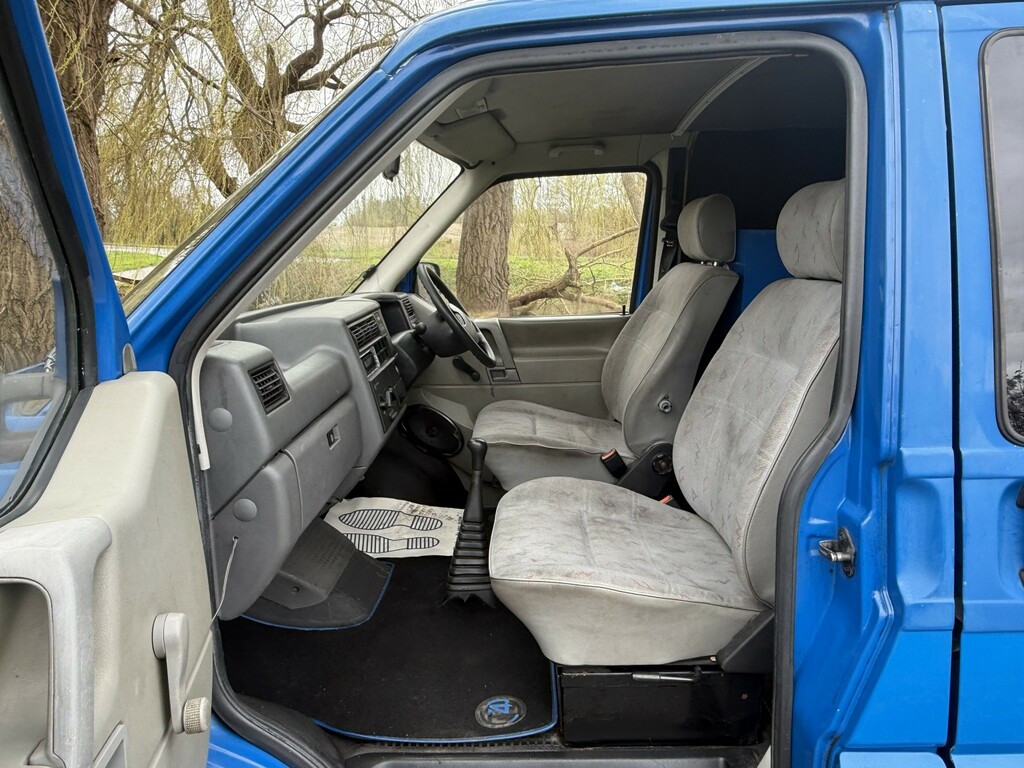 Volkswagen Transporter 1200 Cvn Cc Swb 2.0 White #23