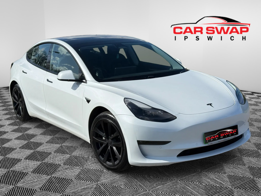 Tesla Model 3 Dual Motor Long Range Saloon 4 White