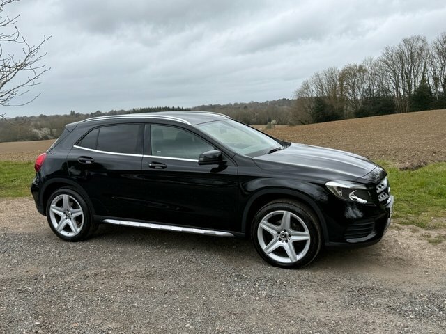 Mercedes-Benz GLA Class 2017 2.1 Gla200d Amg Line Suv Eu LO67ONH Black #3