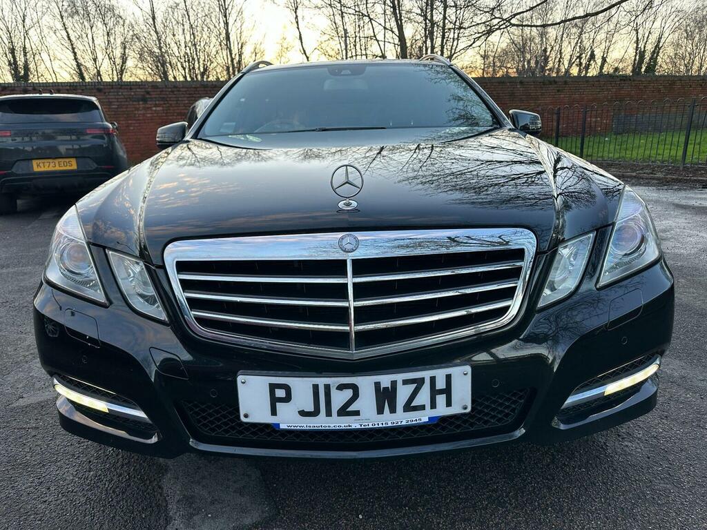 Mercedes-Benz E Class 2.1 E250 Cdi Blueefficiency Avantgarde Tiptronic E PJ12WZH Black #2