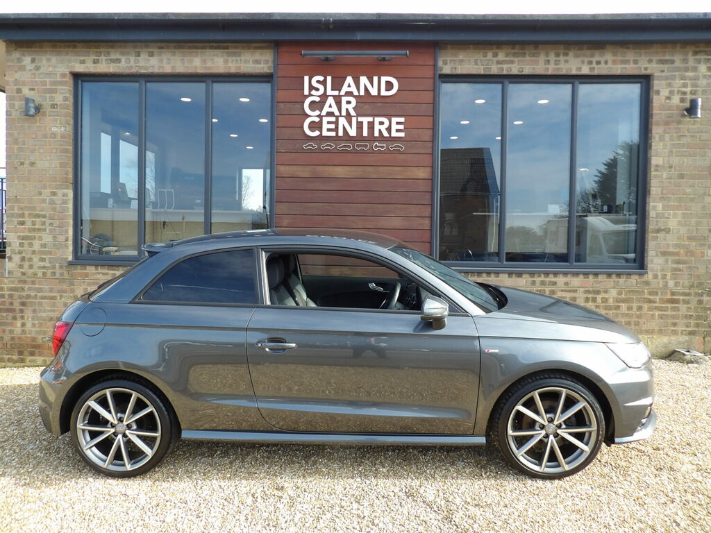 Audi A1 1.4 Tfsi 150 Black Edition S Tronic Ver Black