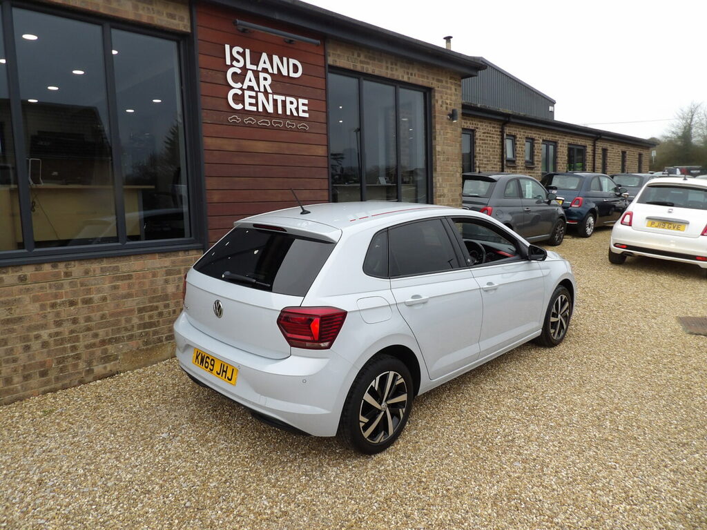 Volkswagen Polo 1.0Tsi 95 Beats KW69JHJ White #4
