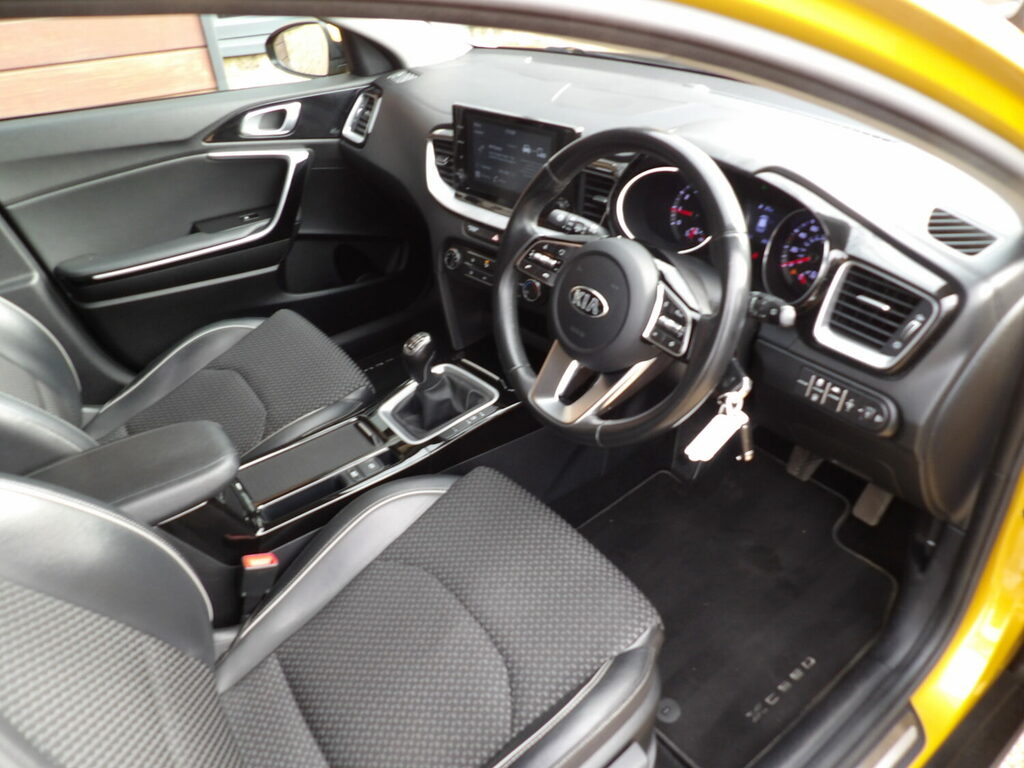 Kia Xceed Special Edition Gdi Isg Edition HN70HPK Yellow #6