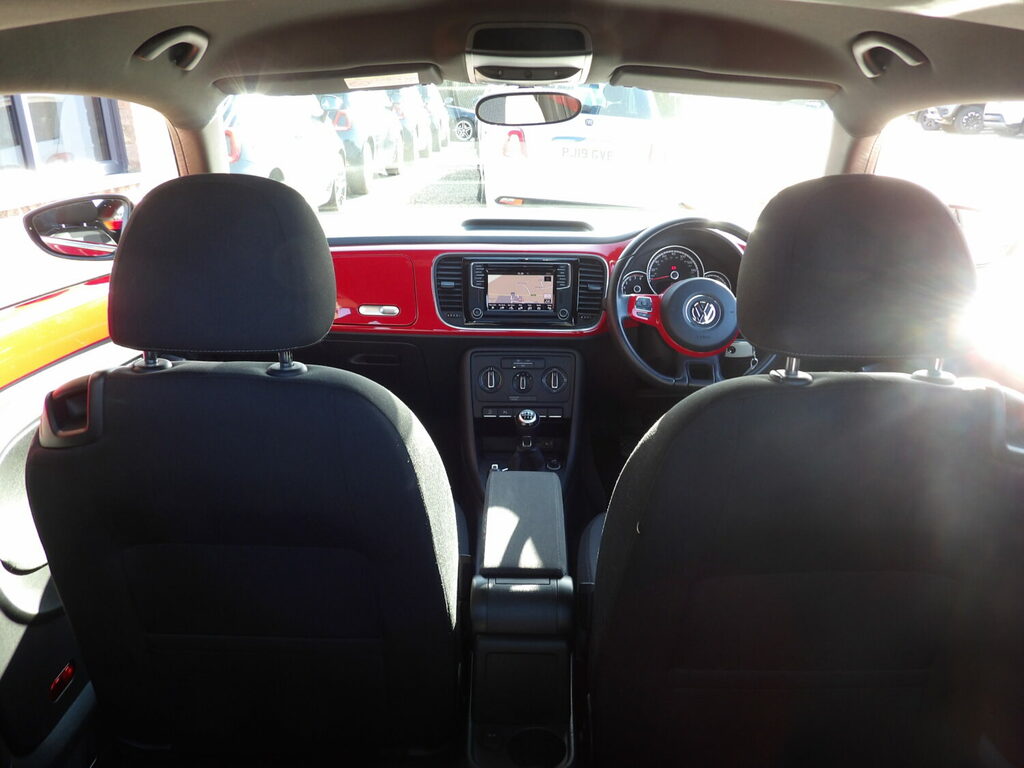 Volkswagen Beetle Design Tsi Bmotion Tech Hatchback Low Mil RF15BBU Red #5