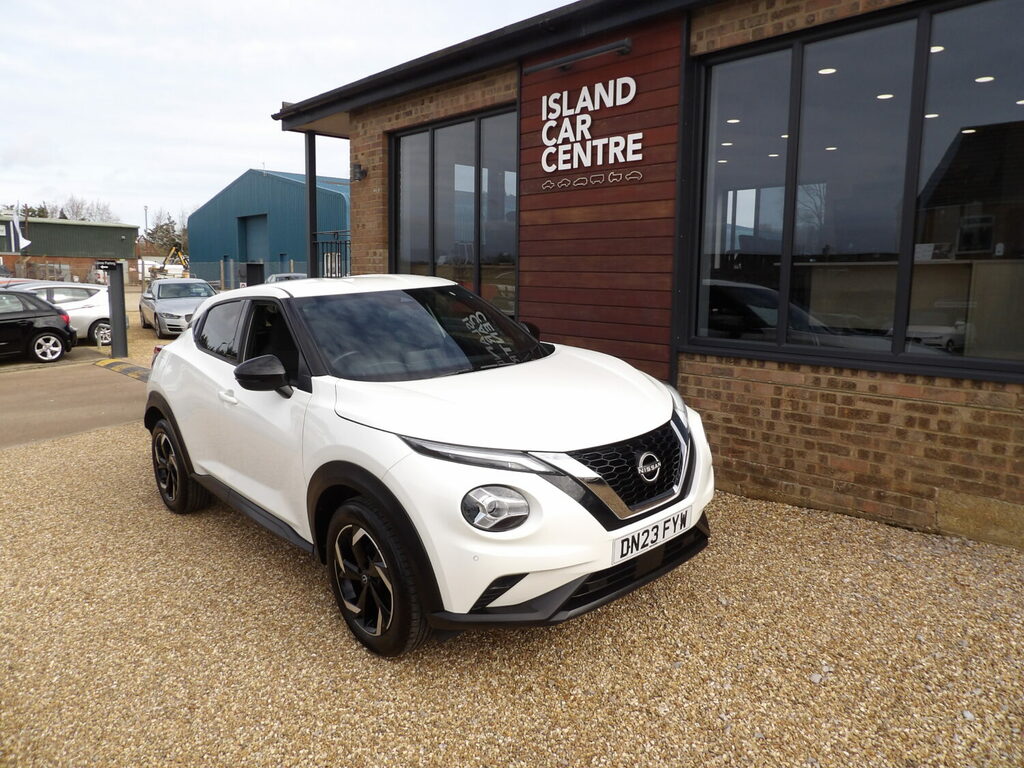 Nissan Juke 1.0 114 N-conneta DN23FYW White #3