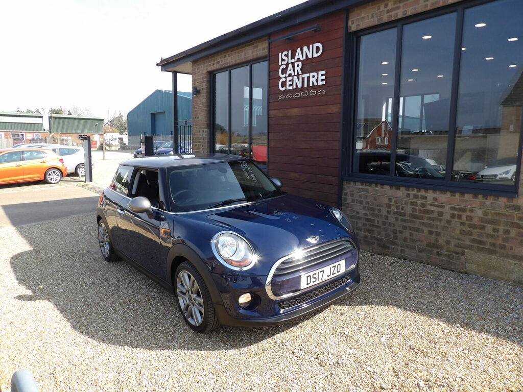 Mini Hatch Special Edition 1.5 Cooper Seven Chili DS17JZO Blue #5
