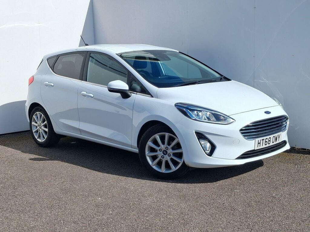 Ford Fiesta 1.0T Ecoboost Titanium Euro 6 Ss White