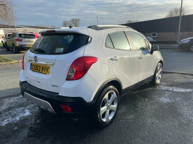 Vauxhall Mokka 1.7 Cdti Exclusiv Suv 4Wd Euro 5 CU63WVK White #5