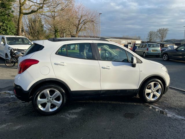 Vauxhall Mokka 1.7 Cdti Exclusiv Suv 4Wd Euro 5 CU63WVK White #4