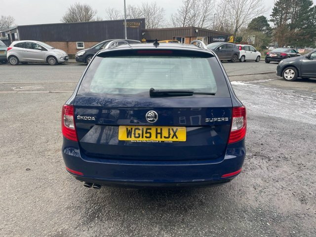 Skoda Superb 2.0 Tdi Elegance Estate Euro 5 Blue #5