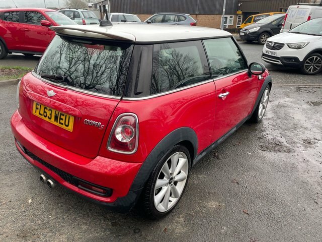 Mini Hatch 1.6 Cooper S Hatchback Euro 5 S FL63WEU Red #6
