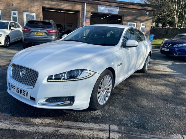 Jaguar XF 2.2D Luxury Saloon Euro 5 S S 2 HF15KSV White #2