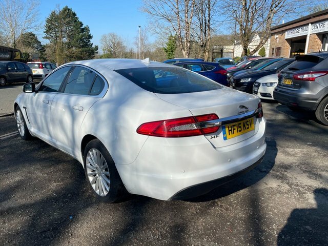 Jaguar XF 2.2D Luxury Saloon Euro 5 S S 2 HF15KSV White #4