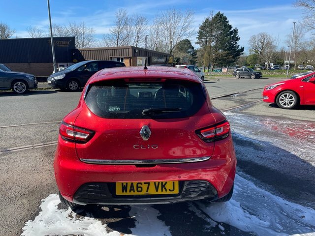 Renault Clio 0.9 Tce Signature Nav Hatchback WA67VKJ Red #5