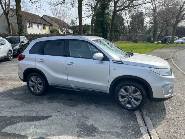 Suzuki Vitara 1.0 Boosterjet Sz-t Suv Euro 6 GU69WKD Silver #4